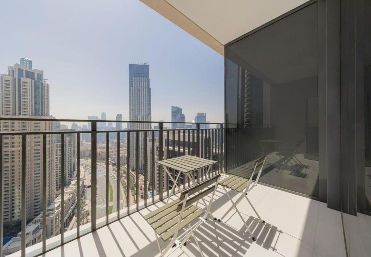 Apartment Luxury 3br Downtown Retreat , Walk To Mall